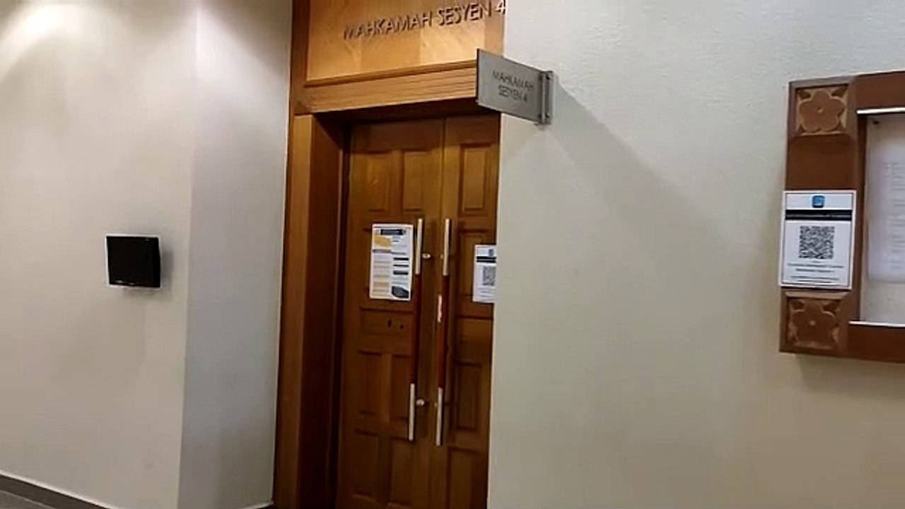 法庭：失信案