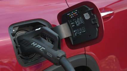 The new Mercedes-Benz EQB 350 in Patagonia red Charging demo