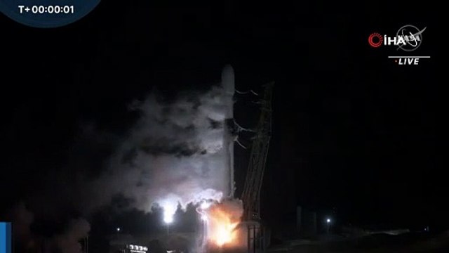 Cumhurbaşkanlığı Savunma Sanayii Başkanı İsmail Demir, AA muhabirine, Türk savunma sanayisinin gündemindeki çeşitli konulara ilişkin değerlendirmede bulundu. Cumhurbaşkanı Recep Tayyip Erdoğan'ın uçak gemisi hedefini birkaç yıl