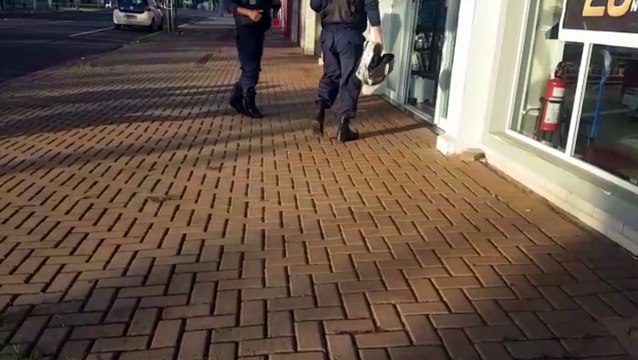 Farmácia na Av. Tancredo Neves é alvo de bandidos; Indivíduos furtaram leite em pó e chocolate