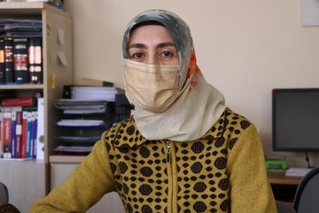 2 üniversite mezunu eşten çalıştırmayan kocaya boşanma davası