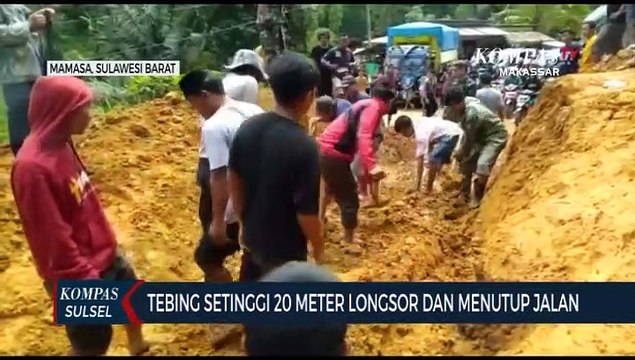 Tebing Setinggi 20 Meter Longsor Dan Menutup Jalan