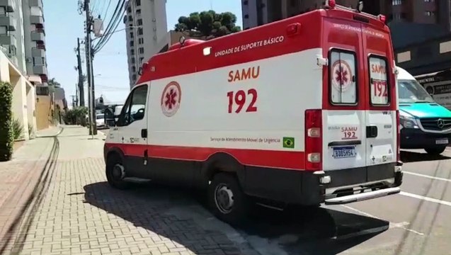 Acidente é registrado na Rua Souza Naves, no Centro de Cascavel