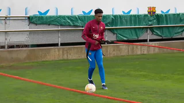 El Barça vuelve al tajo tras el empate sin goles de anoche ante el Benfica