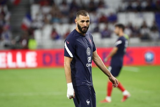 Affaire de la sextape : Benzema, condamné à un an de prison avec sursis, fait appel