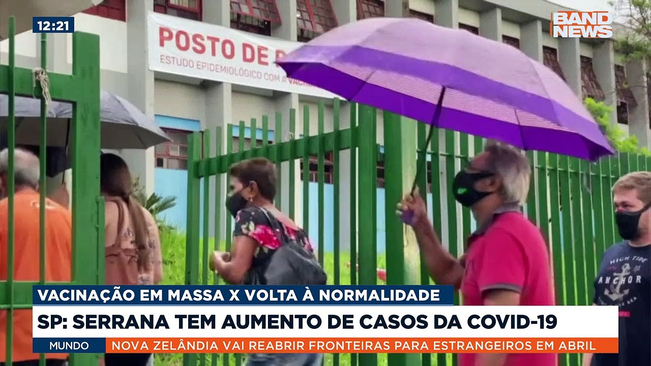 A cidade paulista de Serrana, que participou de uma pesquisa de vacinação em massa contra a Covid-19, registra um aumento de casos da doença. Conversamos com o prefeito Léo Capitelli.Saiba mais em youtube.com.br/bandjornalismo