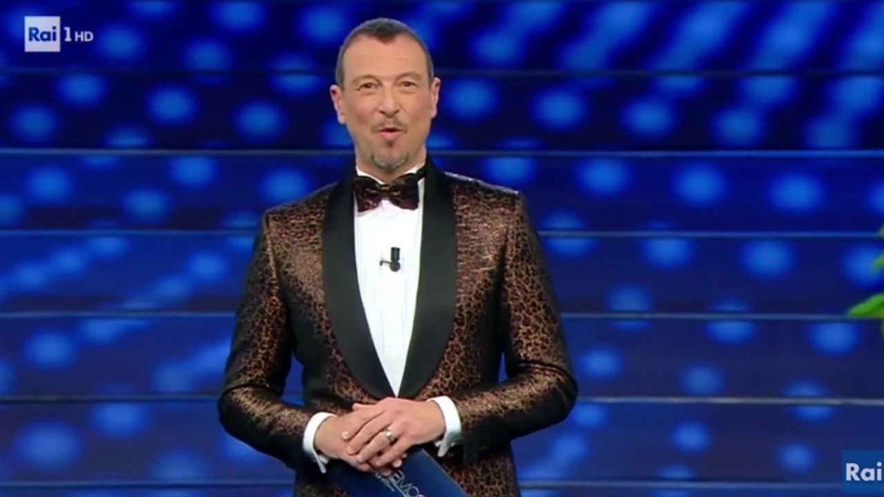 “Lei co-conduttrice con Amadeus”. Sanremo 2022, la notizia bomba