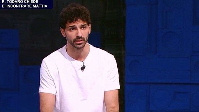 “Punizione, te la meriti”. Amici, Raimondo Todaro ha deciso. Lacrime al talent