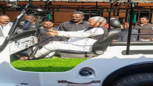 JDU attacks Lalu Prasad Yadav on driving the Jeep