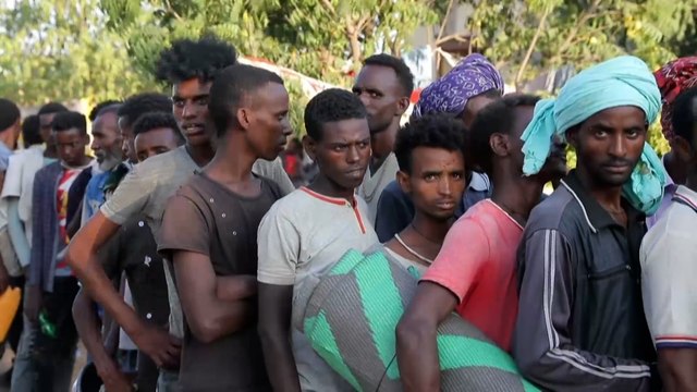 المعركة على تخوم أديس أبابا وآبي أحمد يقود جبهات القتال