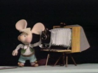 Topo Gigio - Topo Gigio's Photo Album (Live On The Ed Sullivan Show, November 21, 1965)