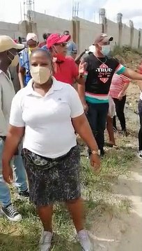 Familias desalojadas piden ayuda a Abinader