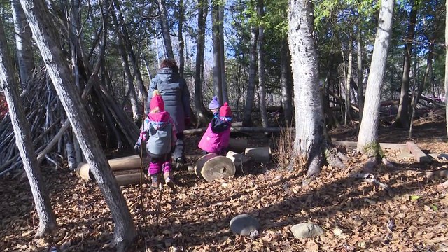 24 nov TOPO ER recrutement educatrices garderie archives