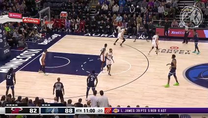 Le poster monstrueux d'Anthony Edwards !