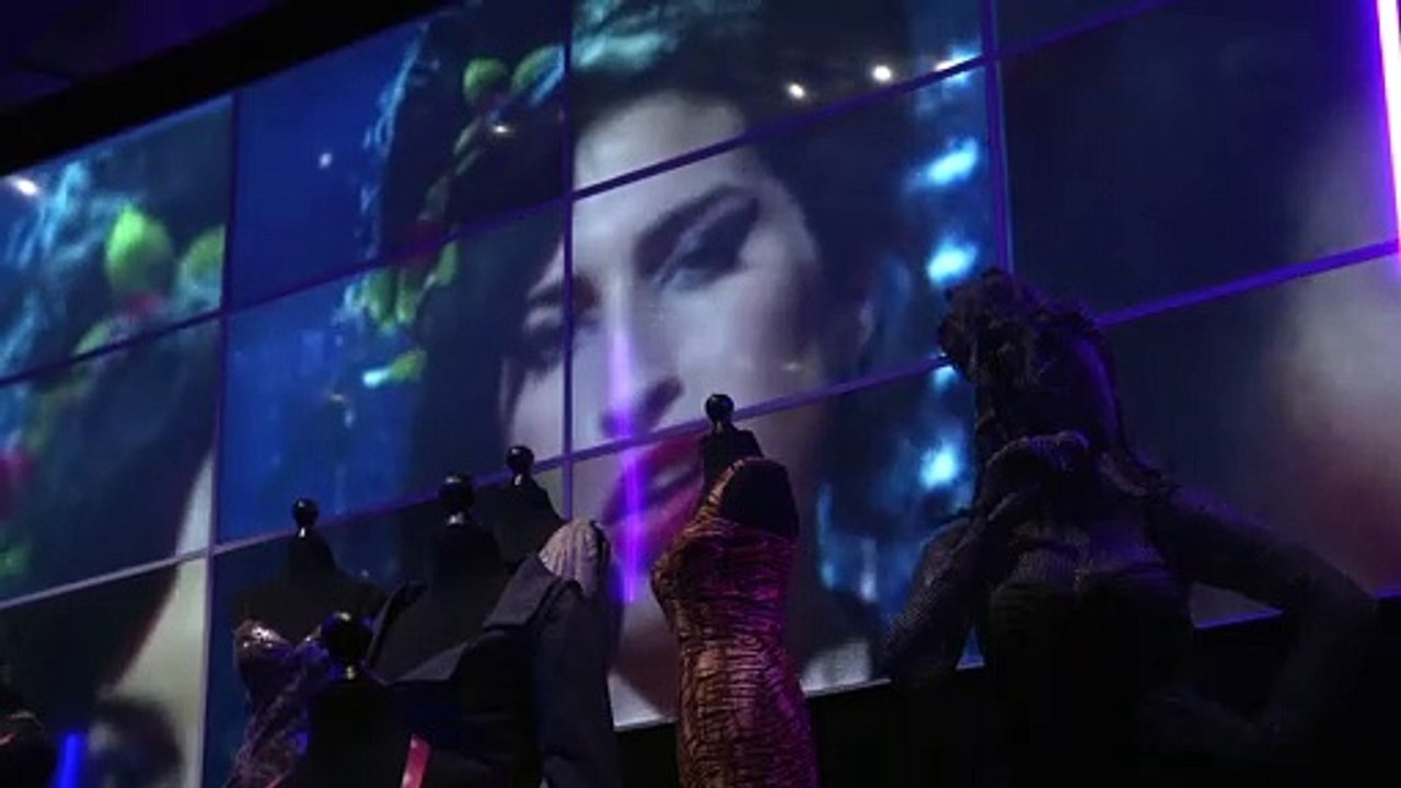 'Amy: Beyond the Stage': Ausstellung über Amy Winehouse in London