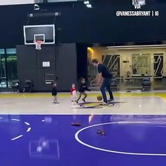LeBron James fait expulser deux spectateurs qui s'en prenaient à son fils !