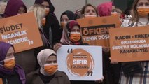 AK Parti Kadın Kolları'ndan 81 ilde kadına şiddetle mücadele günü açıklaması