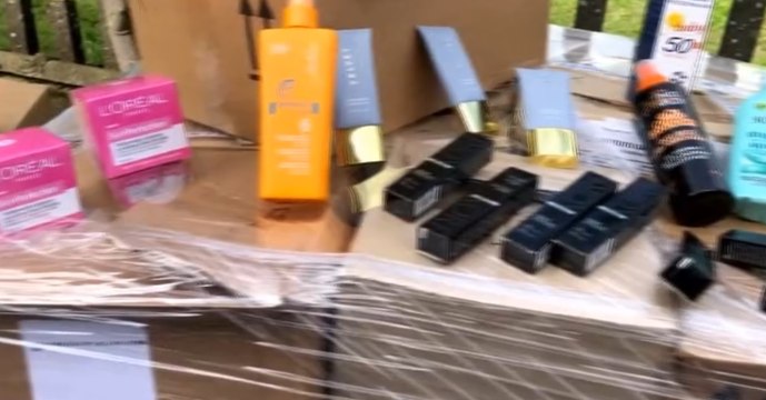 Lodi - Sequestrati 800mila prodotti cosmetici contraffatti (25.11.21)