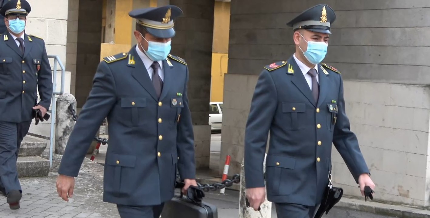 Ragusa - Reddito di Cittadinanza, individuati 165 indebiti percettori: frode da 1 milione (25.11.21)