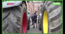 Des tracteurs sous les fenêtres du gouvernement wallon