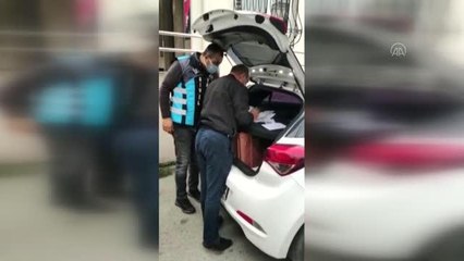 Son dakika haberi! Kadıköy'de yolcusuna hakaret ettiği öne sürülen taksi sürücüsü gözaltına alındı