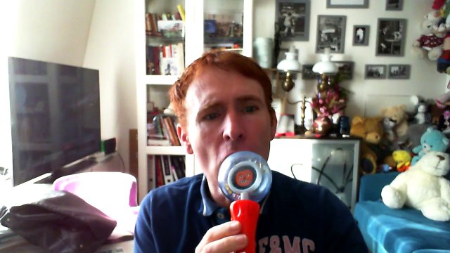 Wiwi égratigne tout doux dors