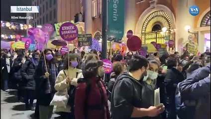 Kadın Protestoculara Müdahale