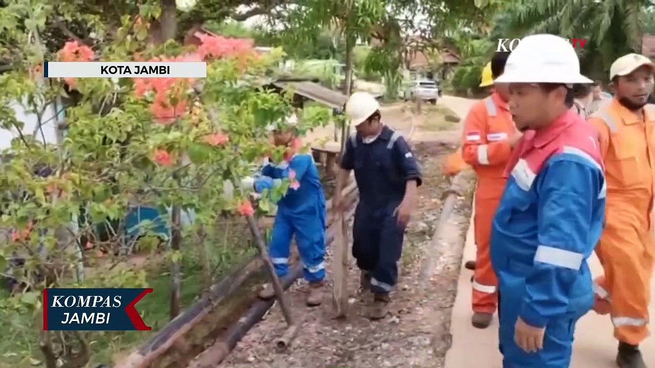 Pipa Minyak Pertamina Meledak