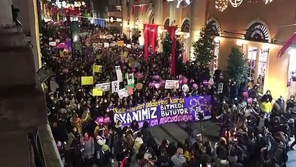 Kadınlar 25 Kasım'da haykırdı: "Susmuyoruz, korkmuyoruz, itaat etmiyoruz"