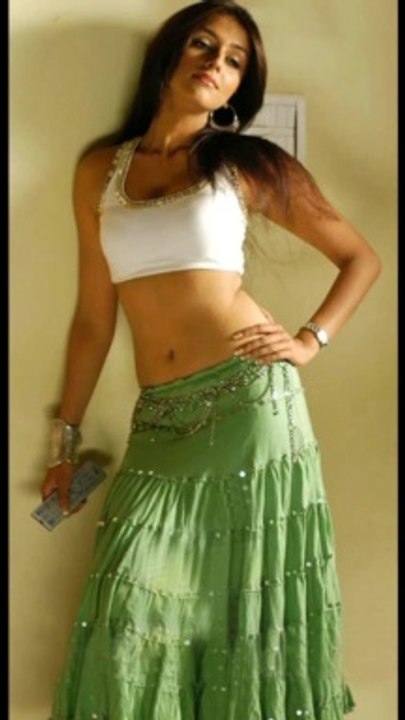 Bollywood diva Aarti chhabria latest hot image gallery