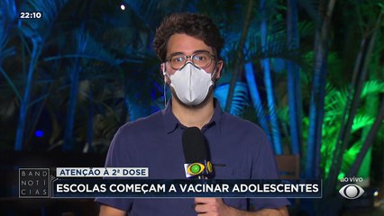 A vacina contra covid chegou às escolas públicas de São Paulo para acelerar a aplicação da segunda dose nos adolescentes.
