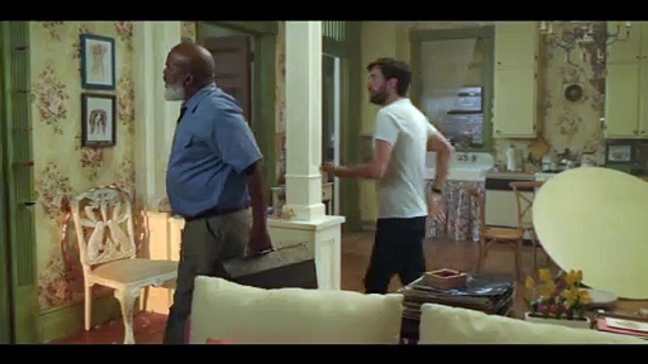 CLIFFORD Film Extrait - Clifford agite sa grosse queue toute rouge!