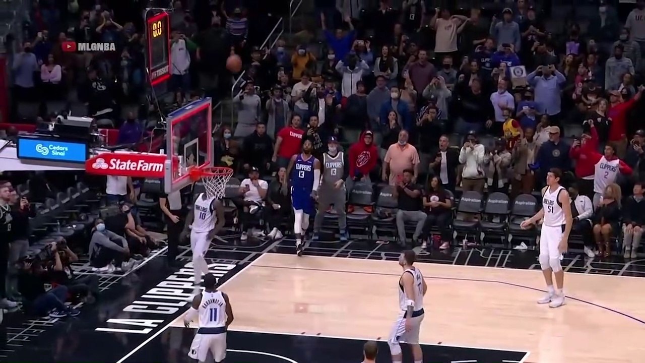 Paul George shocks entire Clippers after hits a game-tying 3 at the buzzer 