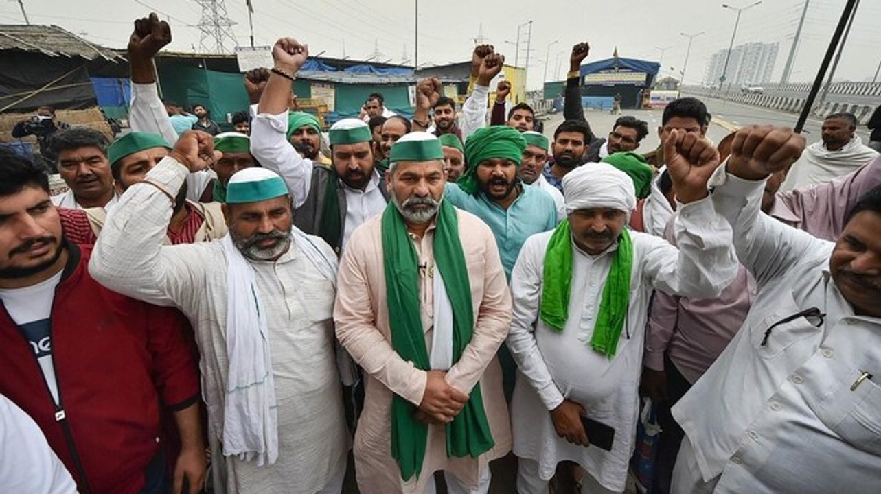 One year of farmers’ protests; sensational charges against Param Bir Singh; and more