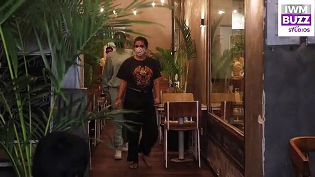 KHUSHI KAPOOR SPOTTED AT KITCHEN GARDEN JUHU
