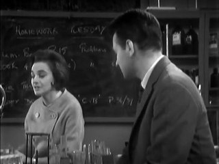 Doctor Who - S01E01 (001) - 100,000 BC  (1) - An Unearthly Child