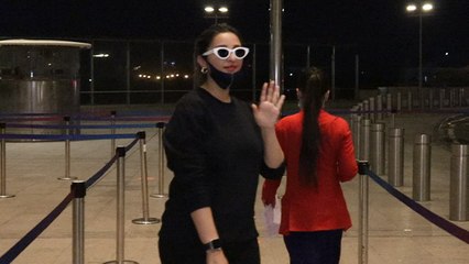 Parineeti Chopra के Airport Look के कायल हुए फैंस, Video ने मचाया तहलका | FilmiBeat