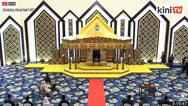 LIVE: Barisan exco Melaka angkat sumpah jawatan