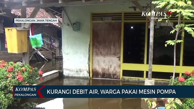 Kurangi Debit Air, Warga Pakai Mesin Pompa
