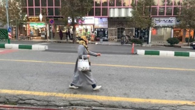 Los ayatolás no saben que hacer para que los iraníes tengan más hijos