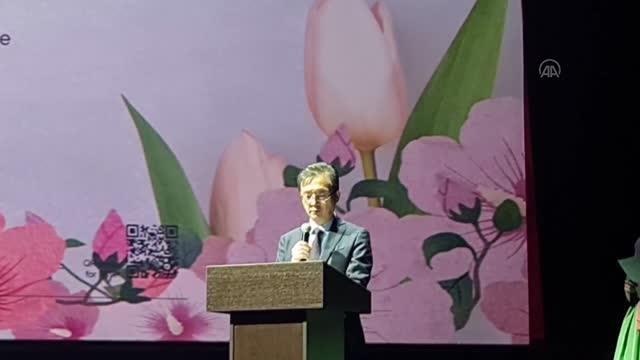 Grand Pera'da Kore Kütür Gecesi düzenlendi