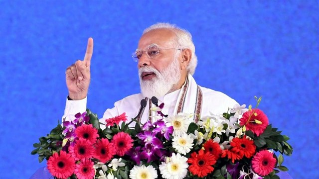 Samvidhan Diwas: PM Modi attacks on dynasty politics