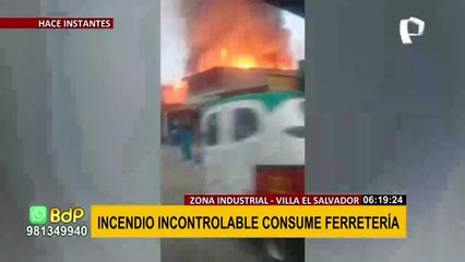 HACE INSTANTES | Voraz incendio consume ferretería en VES
