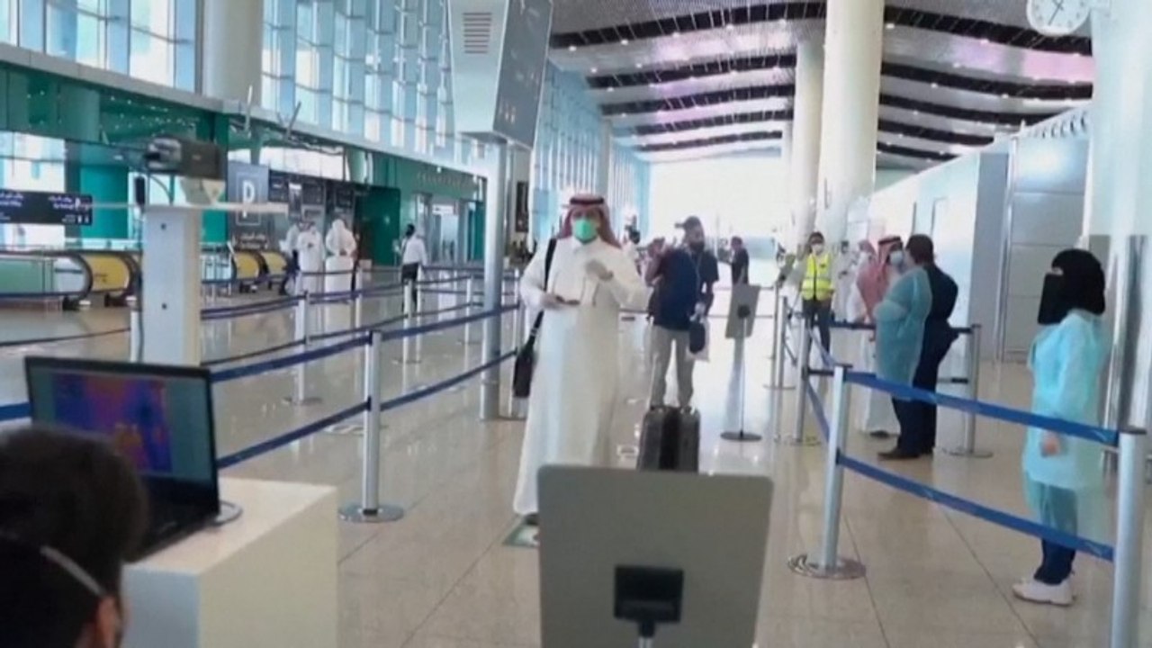 Arab Saudi Cabut Larangan Perjalanan WNI