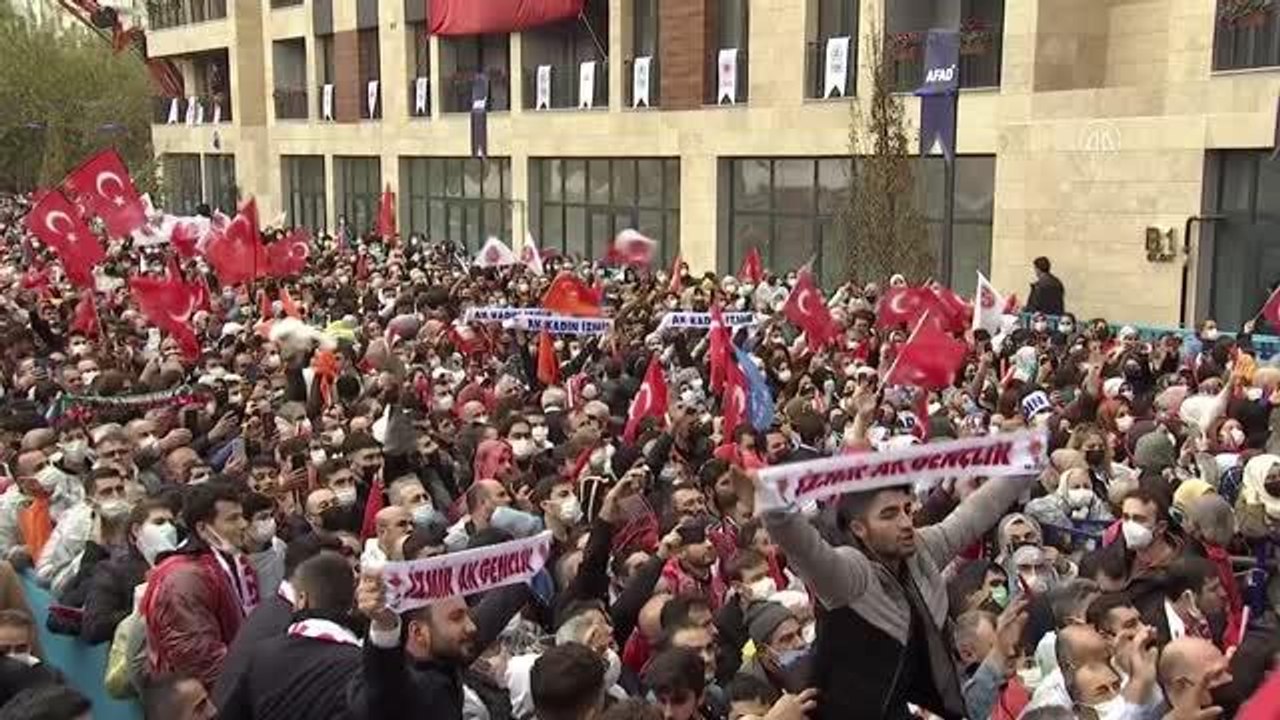 Cumhurbaşkanı Erdoğan: "İzmir'deki TEKEL fabrikasını, içinde kütüphanesi ve müzesi olan bir kültür sanat merkezine dönüştürmeyi planlıyoruz"