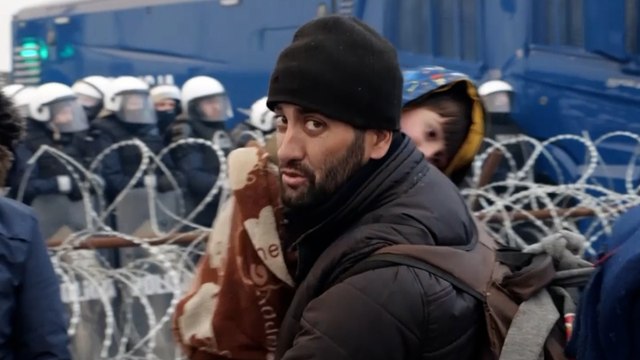 Water cannon and tear gas fired at migrants along Belarus-Poland border