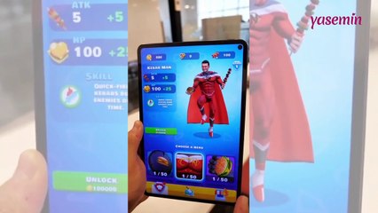 CZN Burak  çıkardığı mobil oyunu tanıttı!