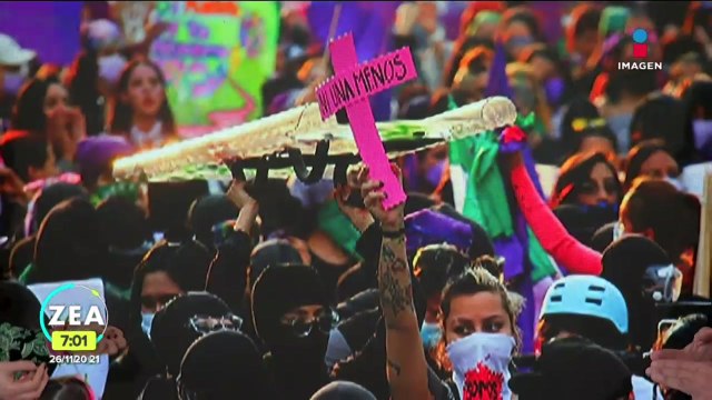 Usuarios de redes sociales reaccionan a la marcha del 25N