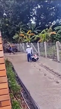 Quand ton voisin te pourris ton allée fraichement bétonnée !