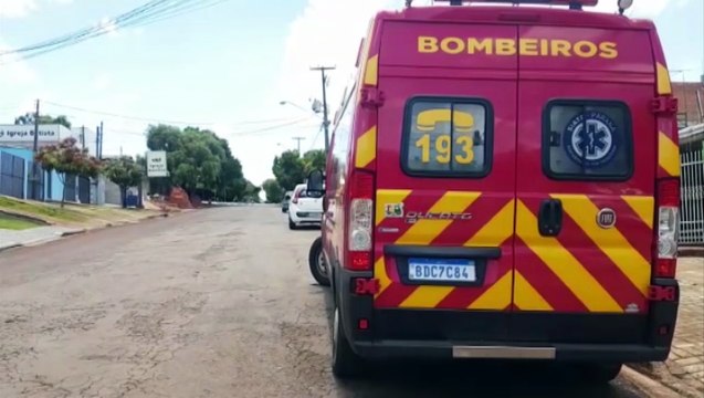 Ciclista de 55 anos fica ferido ao sofrer queda de bicicleta na Rua Públio Pimentel
